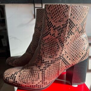 Snakeskin Pattern Ankle Boots